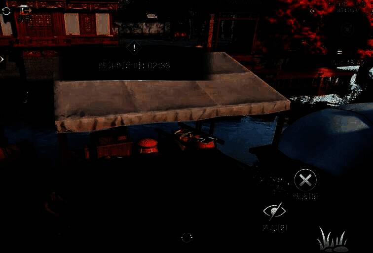 刀妹化身一个小木箱藏在墙角，周围有其他玩家正在搜索，画面充满趣味和悬念