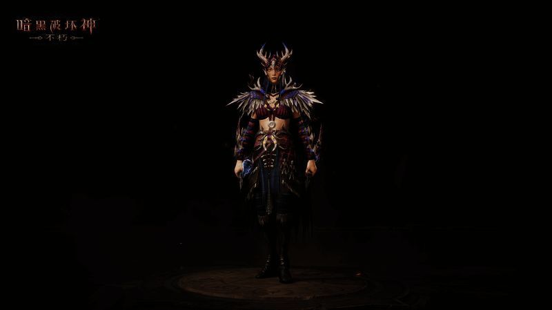 角色正面特写，展示紫色绑带与胸甲设计细节，背景为幽暗丛林