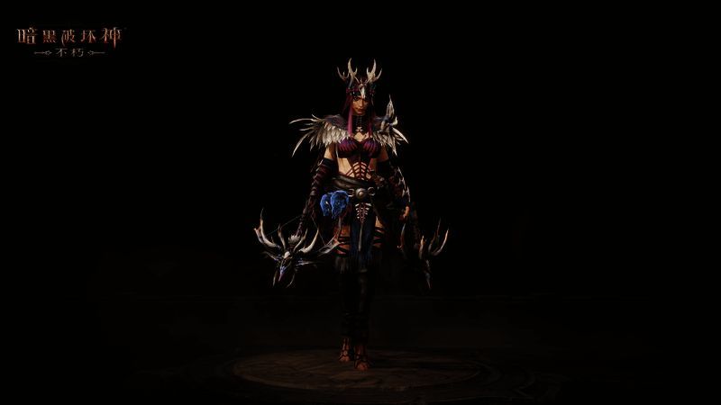 角色背部视角，展示绑带结构与肩甲延伸设计