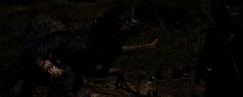 《荒野大镖客2》中传说动物在雪地森林中静立的写实画面，背景为黄昏光线，动物毛发细节清晰可见