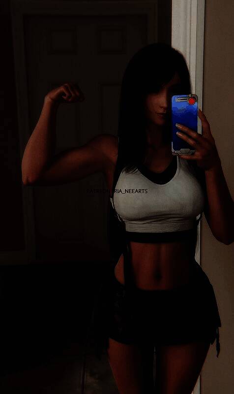 动态姿势中的伊芙，身着蒂法风格服饰，展现柔美与力量的结合