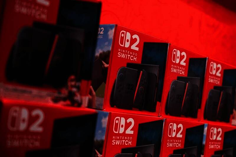 Woot网站促销页面截图，显示多款Switch游戏大幅降价，红色‘SALE’标签醒目，价格对比原价明显降低