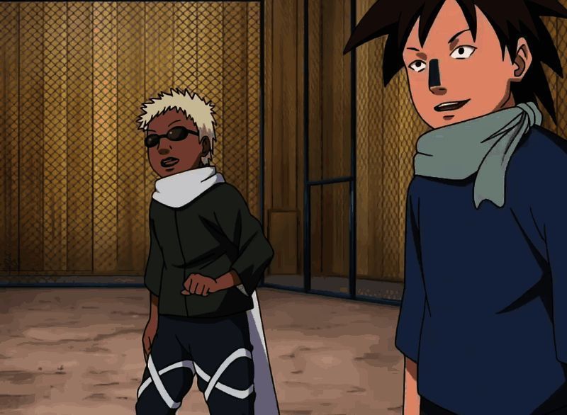 摩托伊角色立绘，身穿云隐村中忍制服，神情坚毅，背景带有雷光闪烁