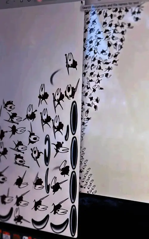 开发原稿中的敌人设计草图，体现细腻的线条与动态感