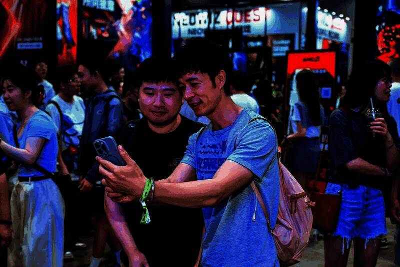 擂台赛激烈进行中，挑战者与五位对手接连对战