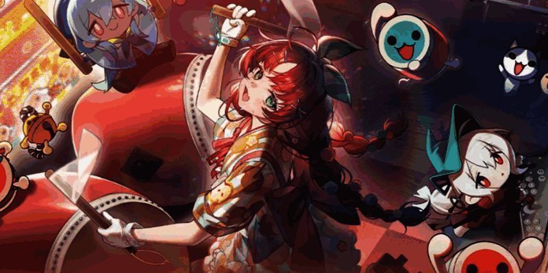 桃金娘联动COS形象展示图，身穿红色日式浴衣，手持太鼓槌，背景有节庆烟花特效