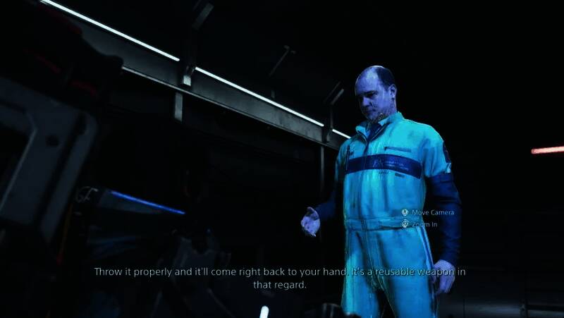 迈克·弗拉纳根在动作捕捉现场指导表演，神情专注