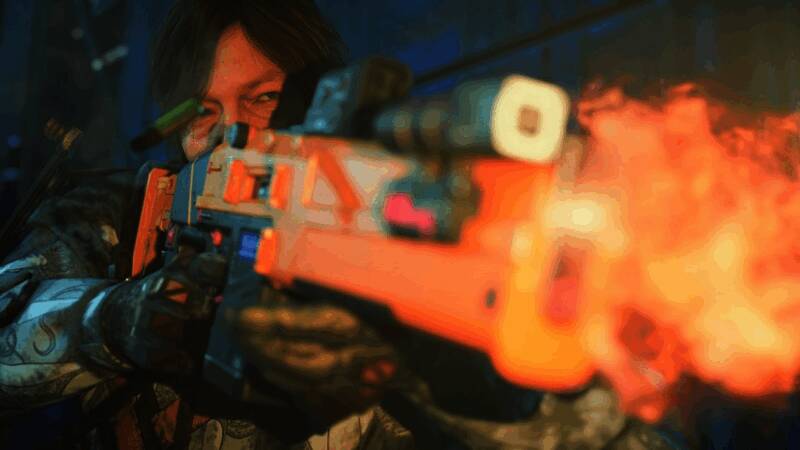 《死亡搁浅2》游戏封面展示，主角手持武器穿越荒芜城市，天空呈现诡异紫色光晕