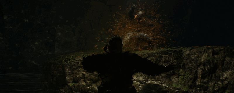 《合金装备3：重制版》中角色手持蜂巢的特写画面，背景为丛林环境，光影细腻呈现物品细节