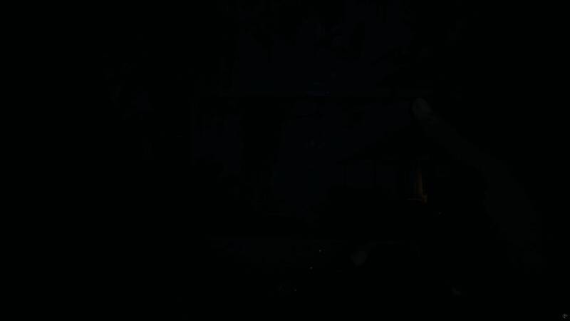 白天场景中的印尼传统村落，阳光洒落，但建筑破损，透出不祥气息