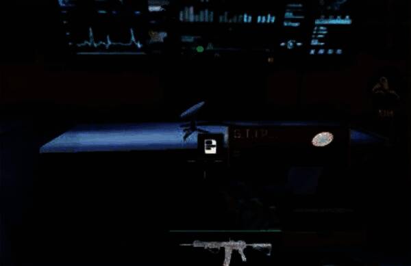 航天基地二楼密码终端特写，周围布满工业设备