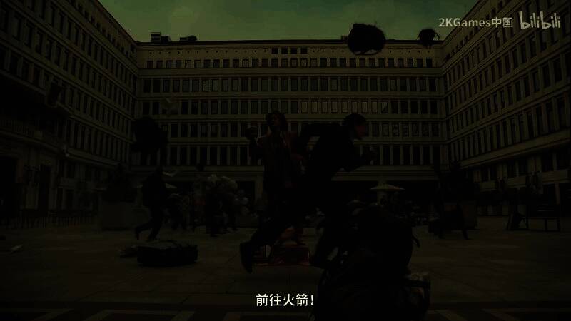 特写镜头，一名角色头戴护目镜，脸上涂着战损妆，手持发光武器指向镜头