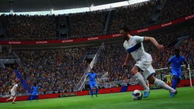 内德维德在比赛中施展落叶式横传，皮球划出优美弧线精准找到队友