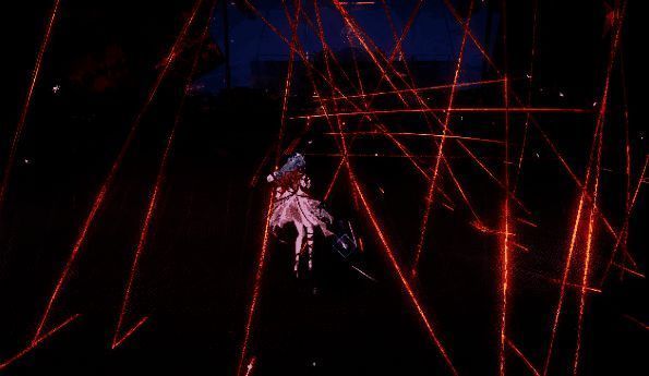 海伦与波吕克斯站在舞台中央，周围环绕观众席般的光影，技能特效如烟花般绚烂爆发