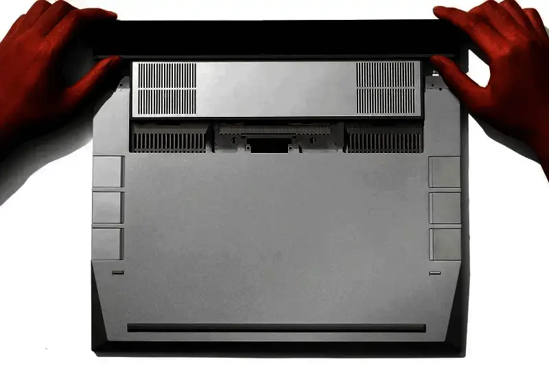 用户在桌面环境下轻松更换显卡模块，操作简单直观