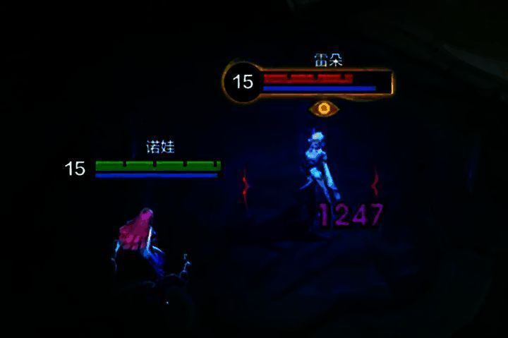 诺娃使用二技能穿越墙壁，法球划出蓝色轨迹，角色瞬间位移至墙后