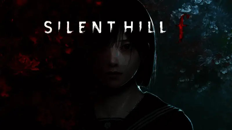 《寂静岭f》游戏实机画面，昏暗街道中主角在浓雾弥漫的寂静岭小镇中前行，光影细节逼真，氛围压抑