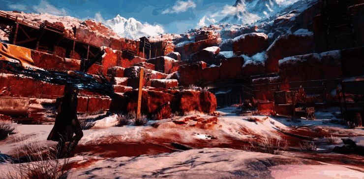 主角站在远处平台回望起点，手中握着拾取的奖励道具，背景夕阳映照出孤独而壮烈的氛围