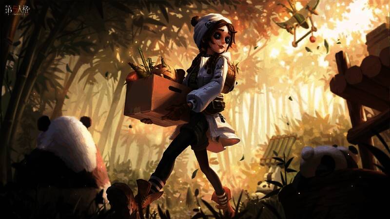 《第五人格》玩具商-认知启迪师时装展示，角色身穿绿色工装与熊猫帽子，手持熊猫造型玩具箱，整体风格萌趣可爱