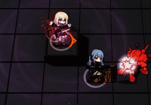 三角初华与其他干员协同作战的战斗场景，画面中多名干员身上显示增益状态图标