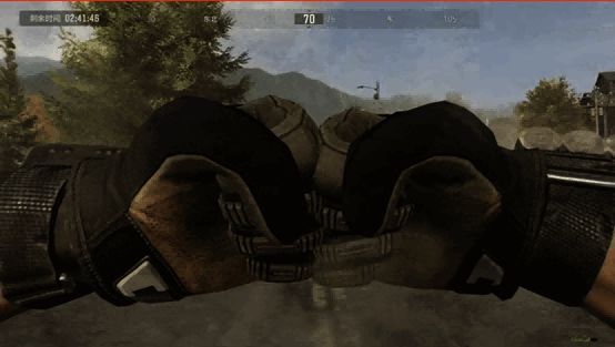 罗尔夫在局内进行装填动作，手部特写展现肌肉与战术手套细节