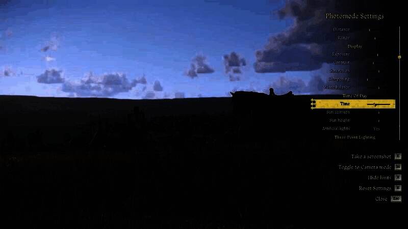 亨利正在铁砧前锤炼长剑，火花四溅，动作流畅，展现高度拟真的锻造过程