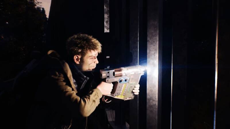 Haven Studios开发团队工作场景概念图，办公室内开发者专注操作电脑，墙上挂着《Fairgame$》项目蓝图