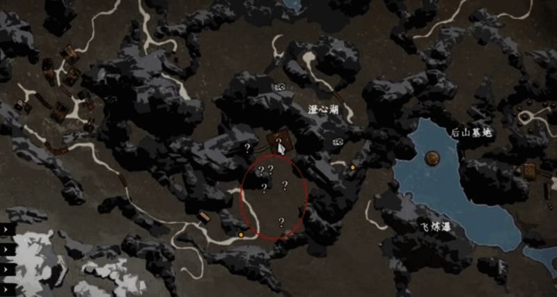 猿神站立于石台之上，身形魁梧，毛发呈棕色，背景为澄心湖