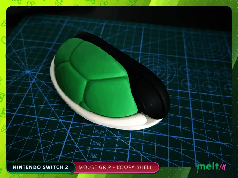 玩家实际使用场景，手柄搭配配件后更接近传统鼠标握感