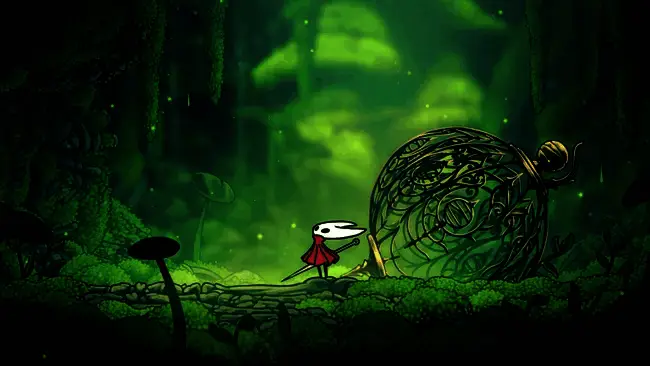 《空洞骑士：丝之歌》游戏画面，主角在黑暗风格场景中与Boss激烈对战