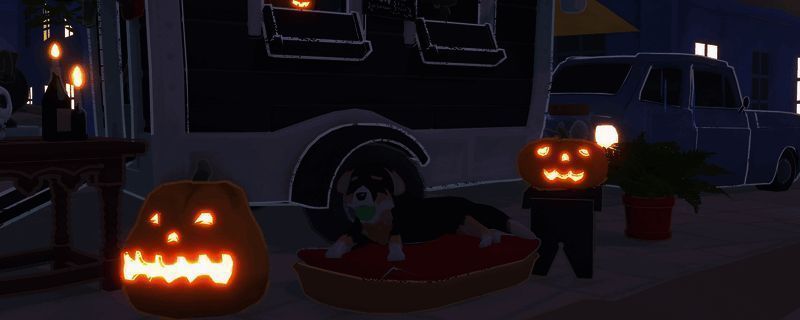 《小小书店》中Tilde在咖啡馆内与玩家角色进行回忆对话的场景