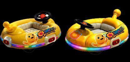 蛋仔们驾驶奶龙碰碰车激烈碰撞，火花四溅，场面热闹非凡