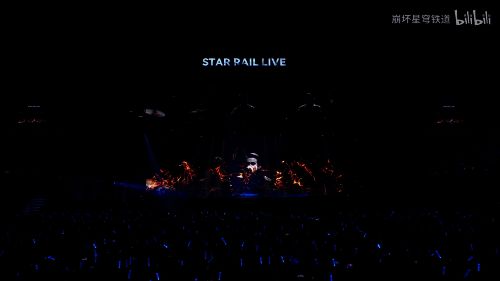 星铁玩家社群截图，展示大量关于联动活动的讨论与创作内容