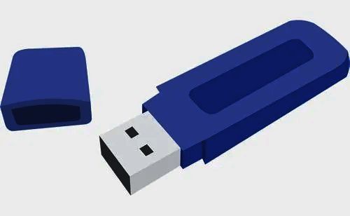 U盘插入电脑后的设备识别界面，显示U盘基本信息