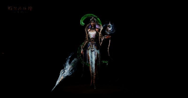 女款水云赋时装展示，白青配色，飘带飞舞