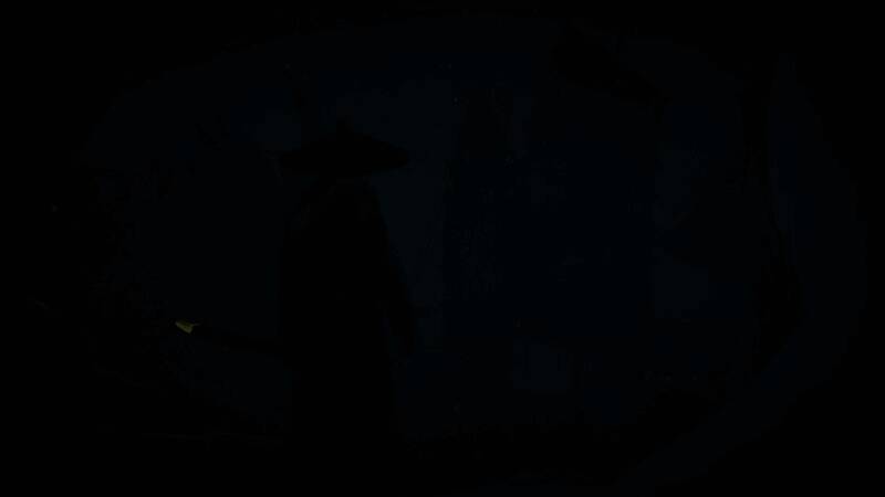 游戏战斗场景截图，主角手持利刃，身姿矫健，背景有敌兵追捕