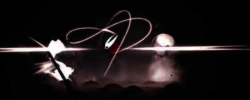 《空洞骑士：丝之歌》中散茧魂渊战斗画面，主角手持骨钉与BOSS激烈对抗，场景昏暗充满压迫感