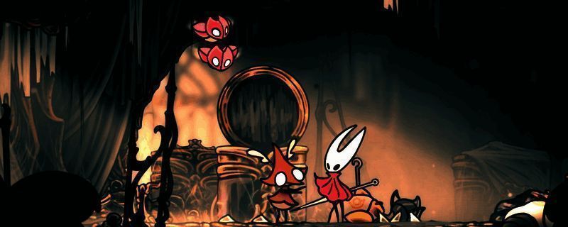 《空洞骑士：丝之歌》中任务NPC所在场景，背景为布满蛛网的古老遗迹，角色站在发光祭坛前进行互动