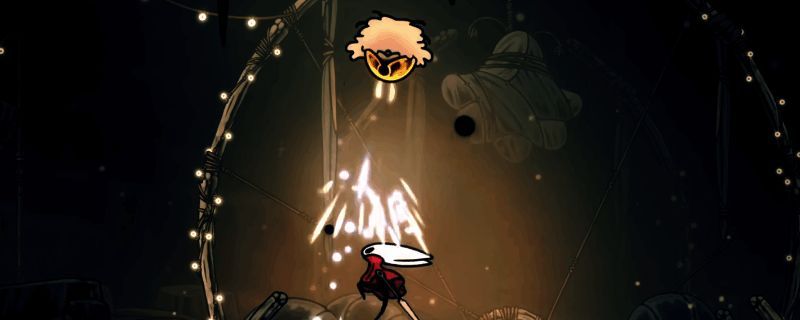 跳蚤耍耍在昏暗洞穴中腾空跃起的战斗画面，周围布满菌丝与荧光孢子，营造出紧张氛围