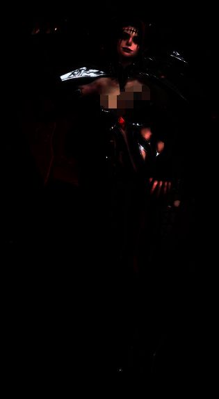 夜魅雷娜被动技能说明图，展示‘盛宴’与‘焦渴’的效果，包括生命恢复、亢奋状态和额外伤害