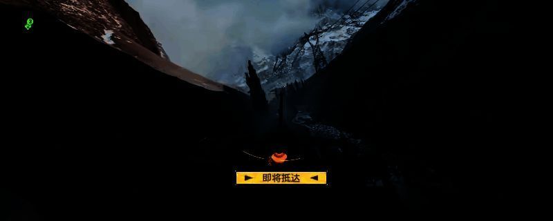 《战地6》游戏中一架银灰色涂装的现代风格固定翼战斗机在云层间高速飞行，机身反射阳光，背景为广阔的蓝天与远处的地表轮廓