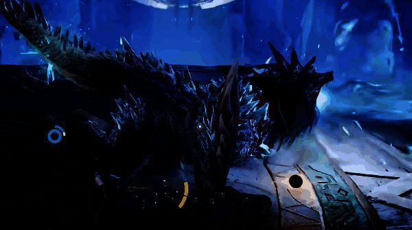 曜在空中旋转挥剑，释放技能打出环形能量波，敌人被击飞并陷入短暂僵直状态