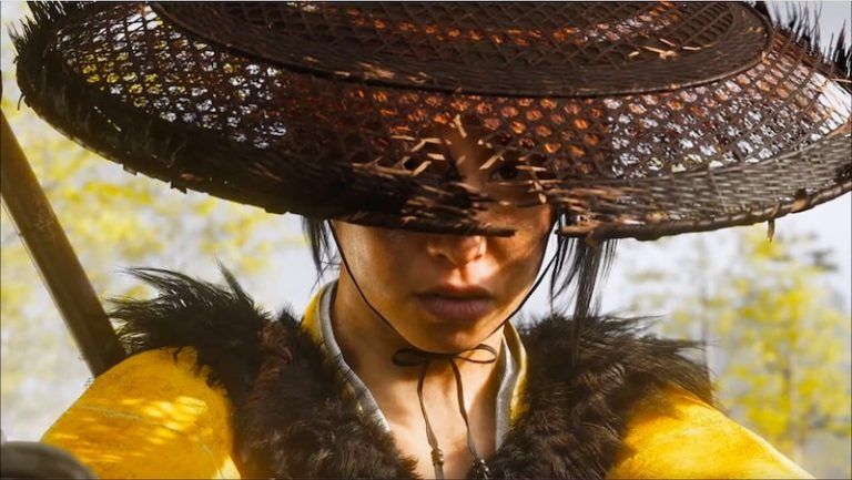 《羊蹄山之魂》游戏宣传图，主角身着传统服饰站立于山巅，背景是夕阳下的日本风格山岳与神社