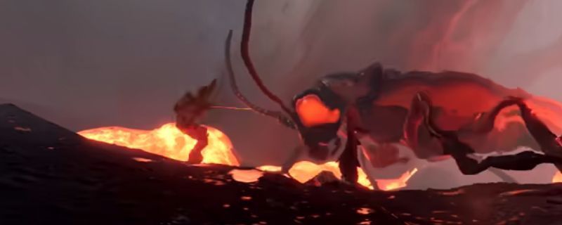 《禁闭求生2》中弓箭巡林者的武器特写展示，银色长弓搭配绿色缠绕纹理，散发着神秘光芒