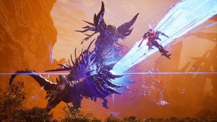 主角机甲从高空俯冲而下，手中巨剑劈向地面敌方单位，尘土飞扬