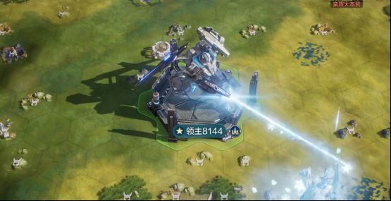 主城全景视图，中央机甲正缓缓升起，周围建筑泛起能量护盾，天空乌云密布准备降雨