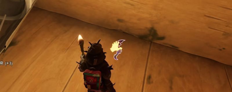 《禁闭求生2》中红色复仇者武器特写，金属质感枪身泛着暗红光泽，周围环绕战斗光影特效