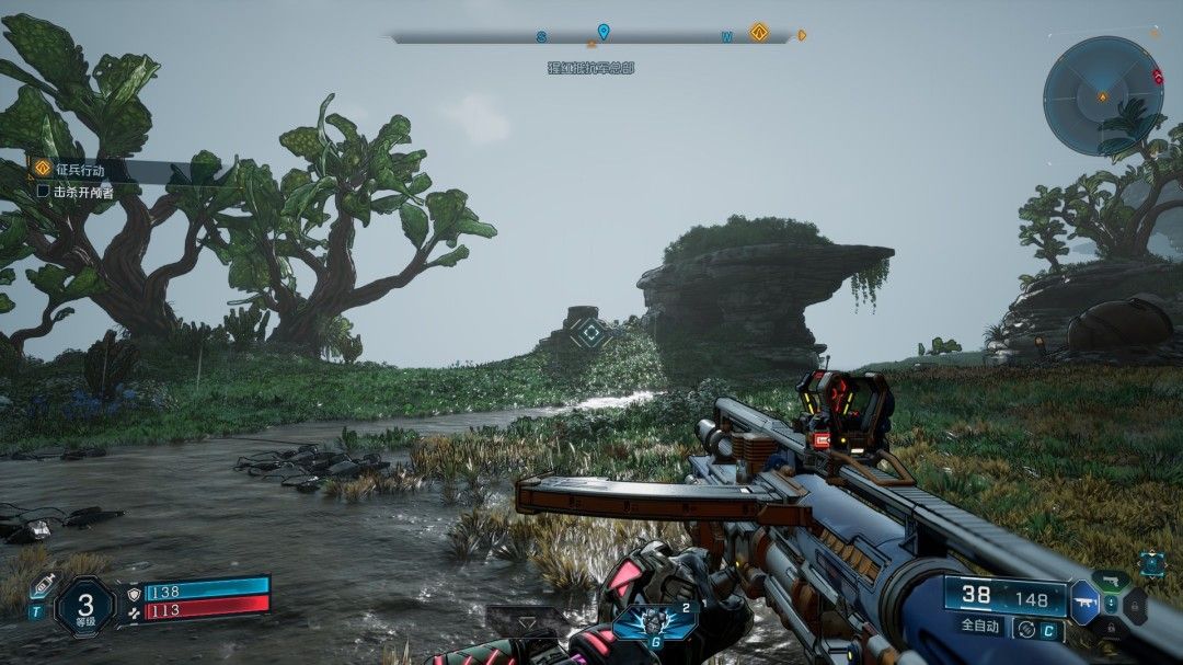 商店界面截图，展示各类装备与皮肤商品，价格以游戏内货币标示