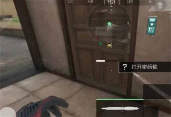 浴场更衣区内景，密码门隐藏在木质储物柜之间