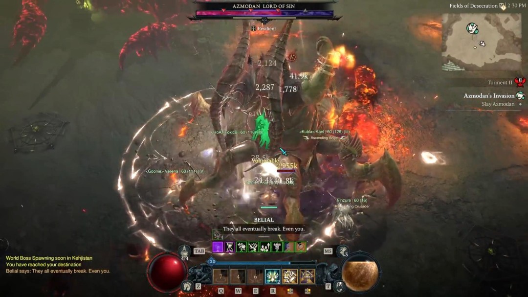 圣骑士与巨型恶魔激烈对战，背景为崩塌的神殿，火焰四溅